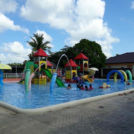 Sea Garden Resort Iloilo Exterior foto