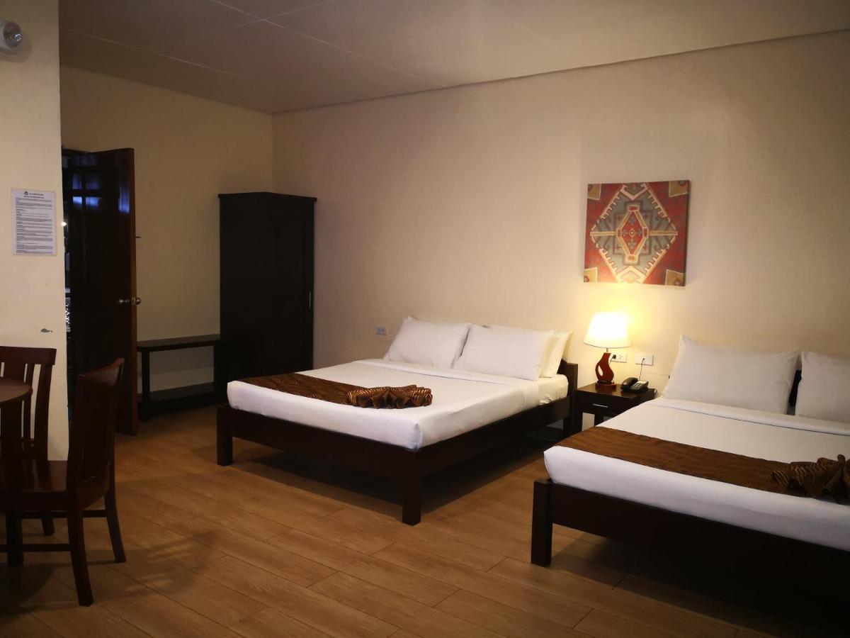 Sea Garden Resort Iloilo Pavia Exterior foto