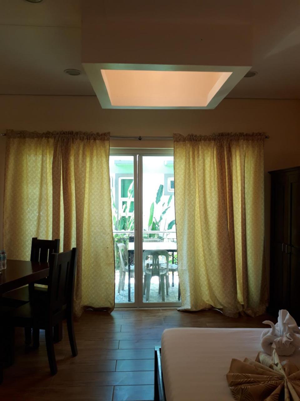 Sea Garden Resort Iloilo Exterior foto