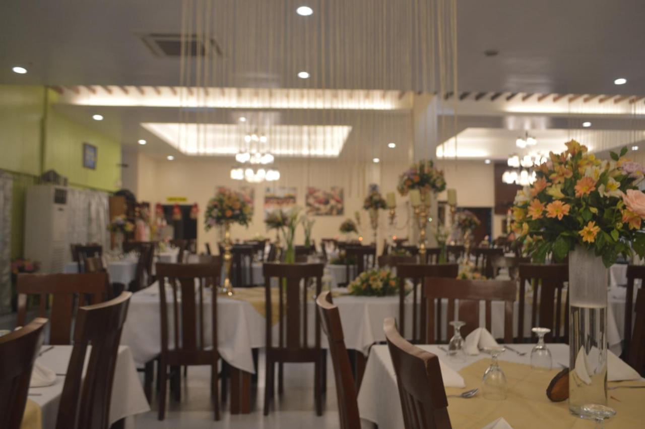 Sea Garden Resort Iloilo Exterior foto